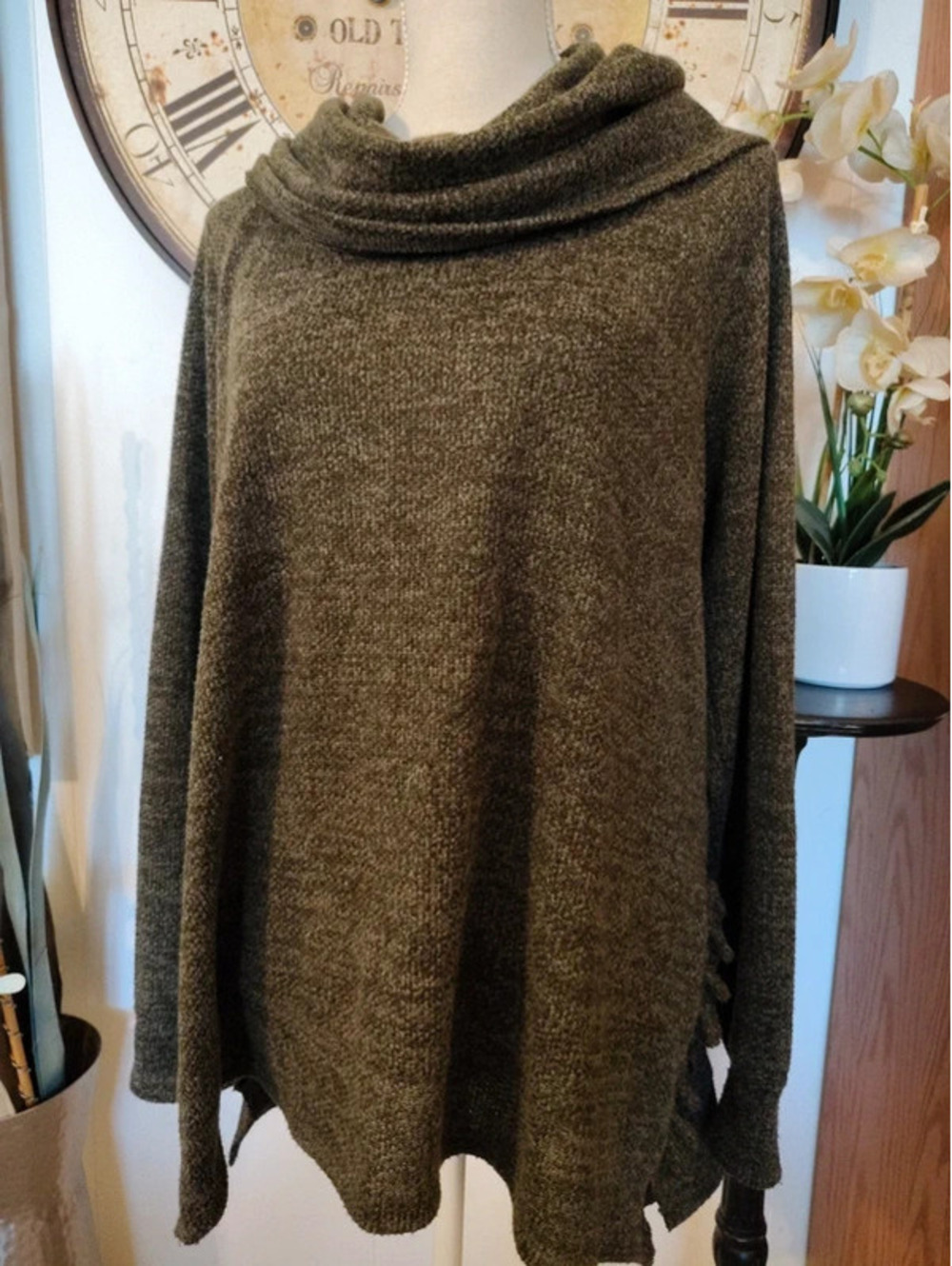Cupio Green Sweater Women's XL